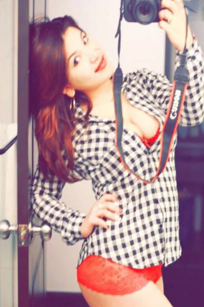 Juhu call girl